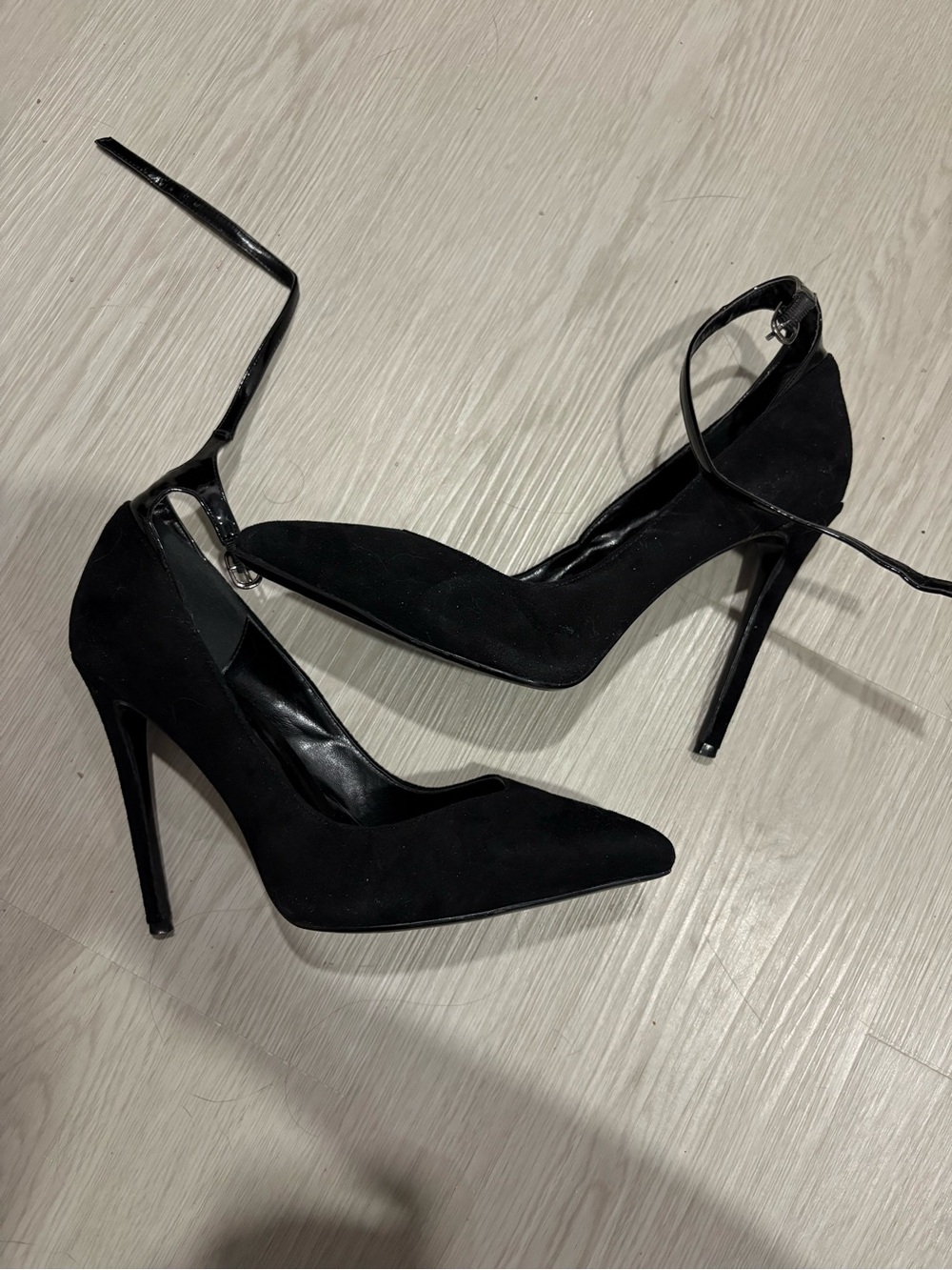 Black Pointed Toe Ankle-Strap Stiletto Heels - Women's